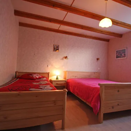 Spacieux Et Confortable Au Val D'ajol, A Proximite De Plombieres-les-bains, Animaux De Ferme ! - Fr-1-589-139 *
